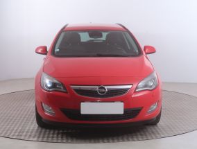 Opel Astra - 2011