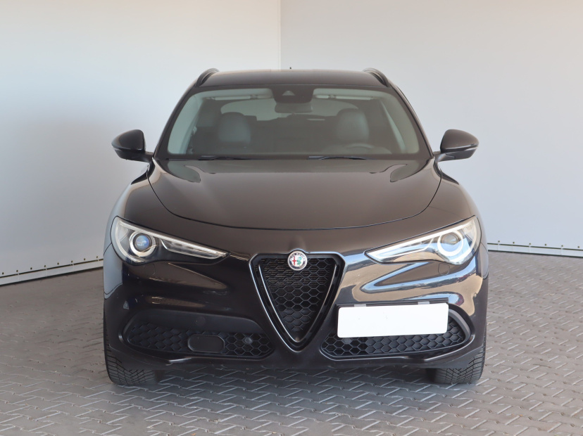 Alfa Romeo Stelvio, 2019