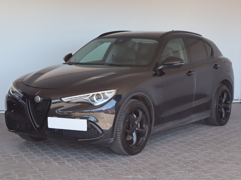 Alfa Romeo Stelvio, 2019