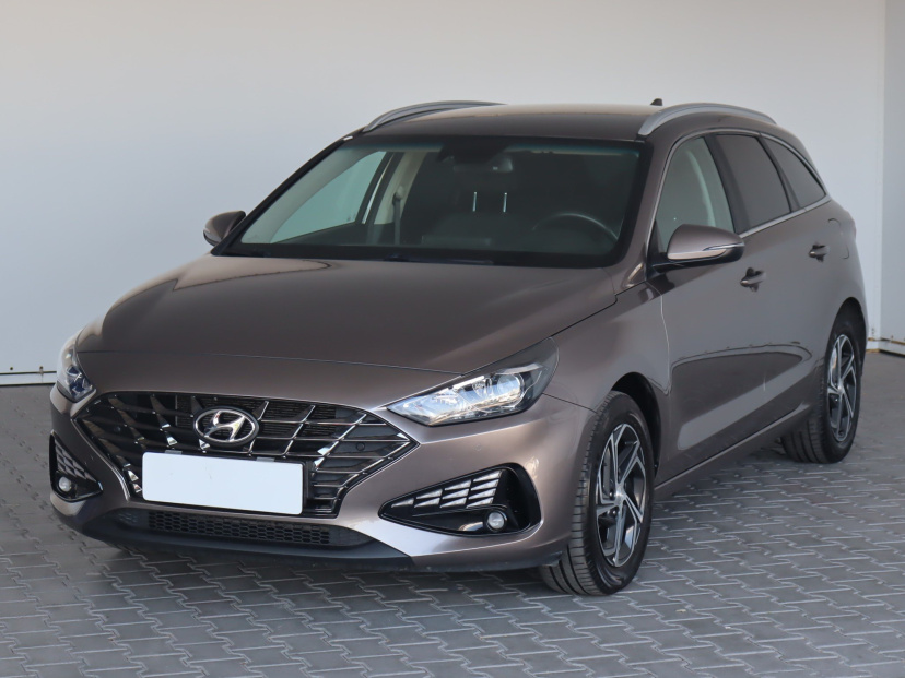 Hyundai i30, 2021