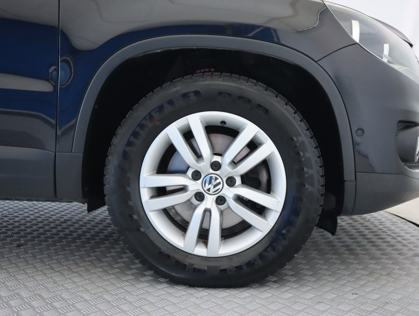 Volkswagen Tiguan, 2015