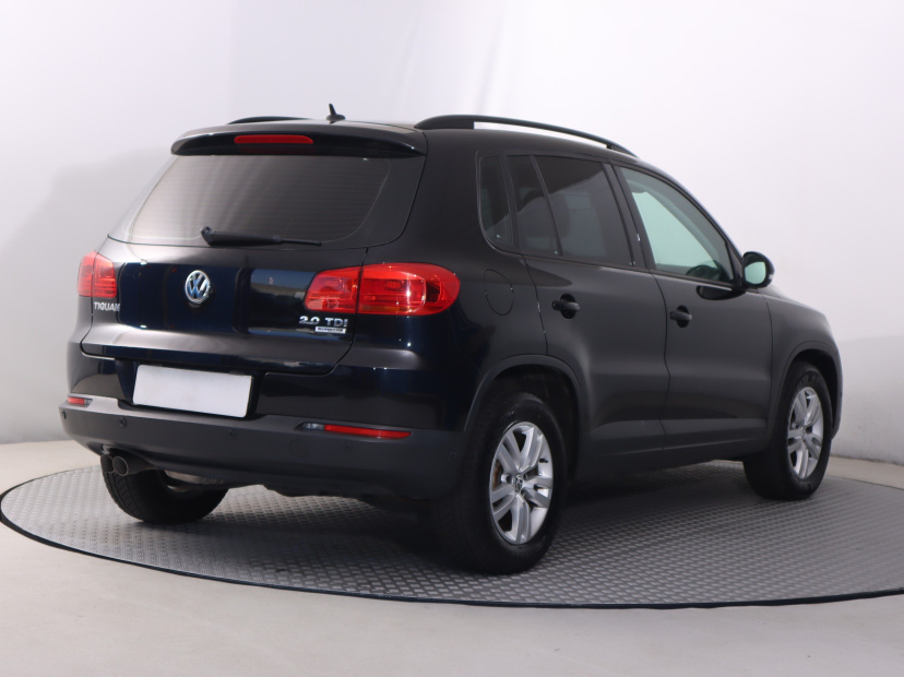 Volkswagen Tiguan, 2015