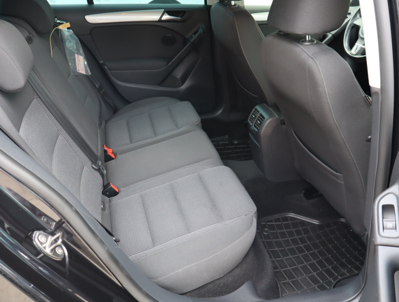 Volkswagen Golf, 2012