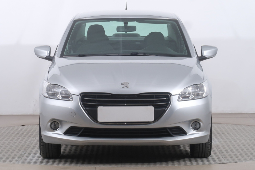Peugeot 301, 2015