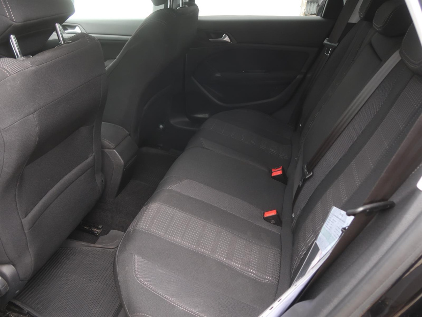 Peugeot 308, 2016