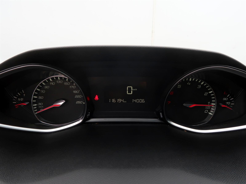 Peugeot 308, 2016