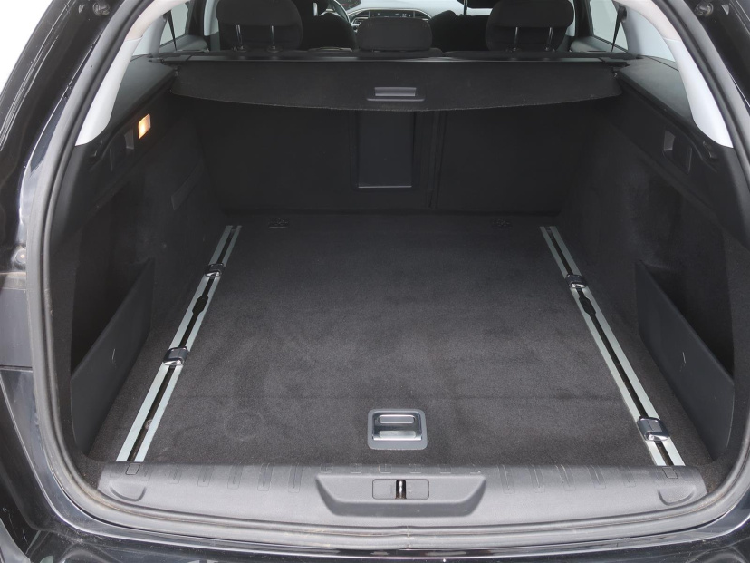 Peugeot 308, 2016