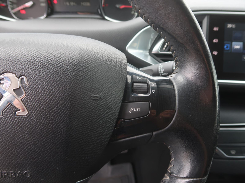 Peugeot 308, 2016