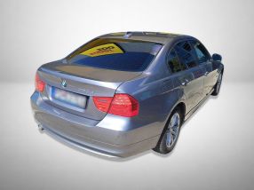 BMW 3 - 2011