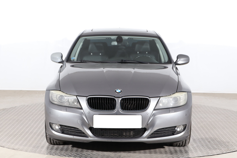 BMW 3, 2011