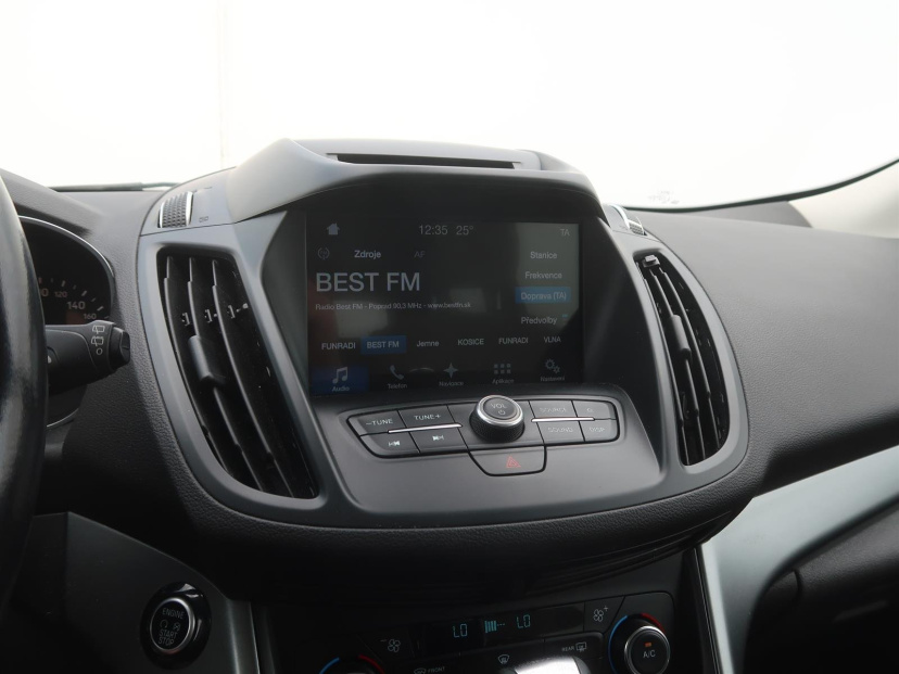 Ford Kuga, 2018