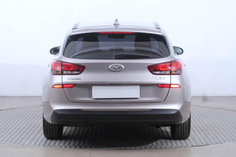 Hyundai i30, 2020
