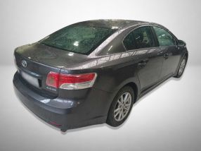 Toyota Avensis - 2011