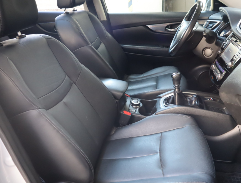 Nissan X-Trail, 2015