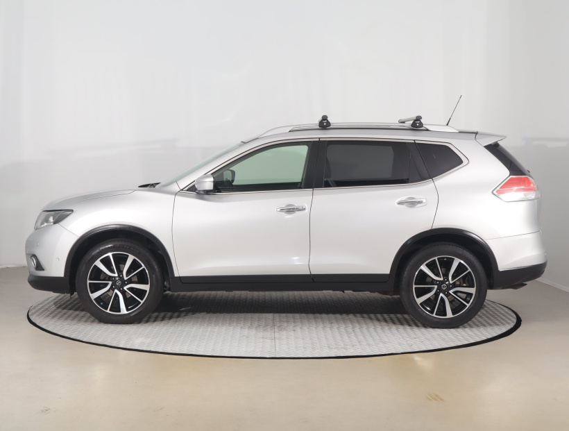 Nissan X-Trail, 2015