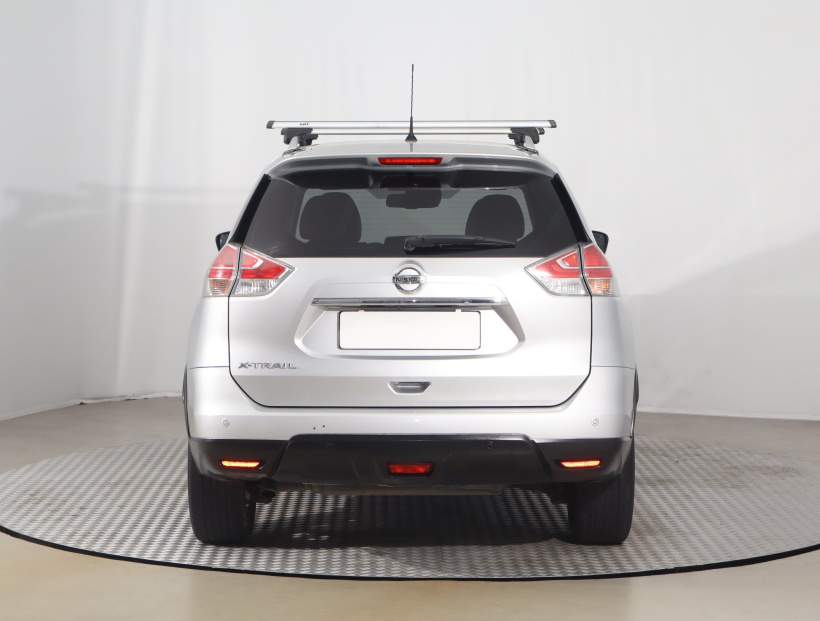 Nissan X-Trail, 2015