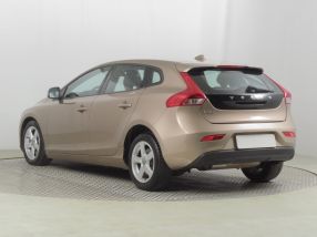 Volvo V40 - 2016