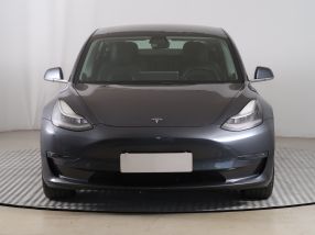 Tesla Model 3 - 2020
