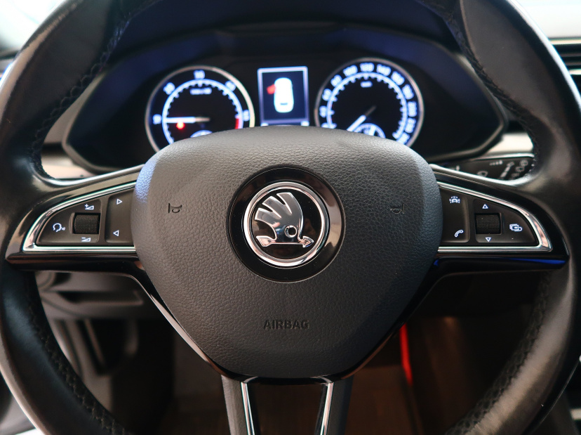 Škoda Superb, 2017