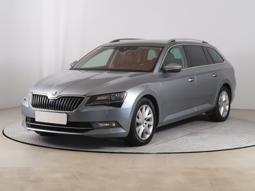 Škoda Superb, 2017