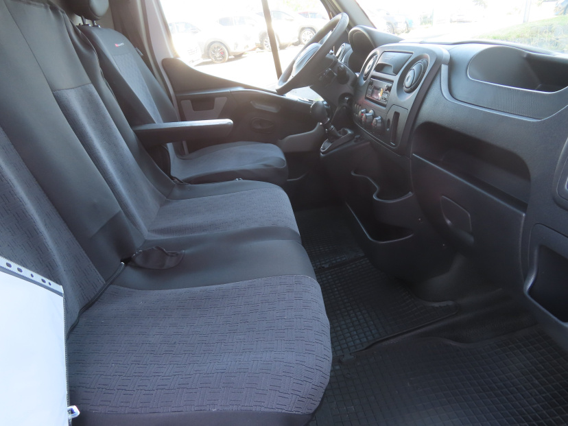 Renault Master, 2018