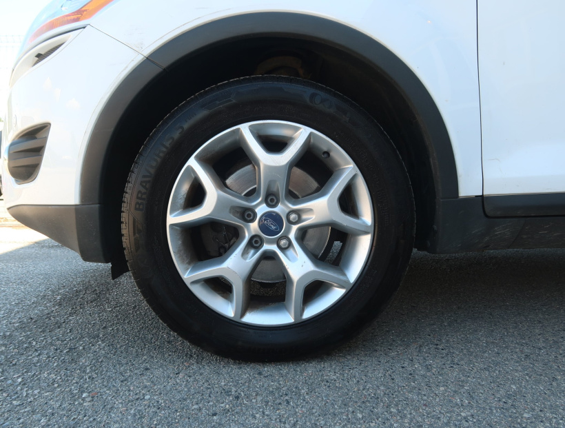 Ford Kuga, 2012