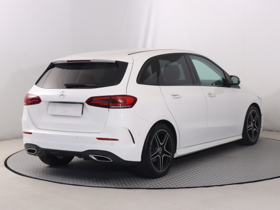 Mercedes-Benz B 180 d