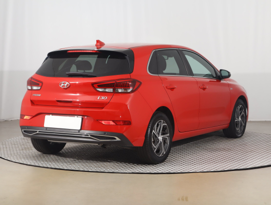 Hyundai i30 1.5 T-GDI MHEV