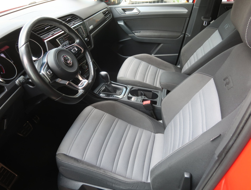 Volkswagen Touran, 2017