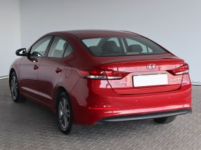 Hyundai Elantra - 2017