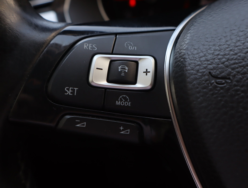 Volkswagen Passat, 2015