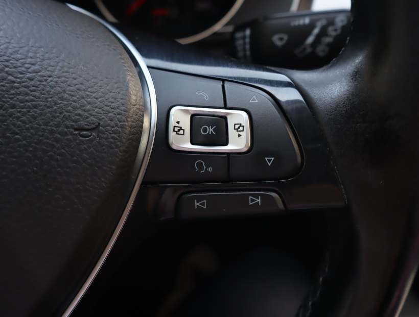 Volkswagen Passat, 2015