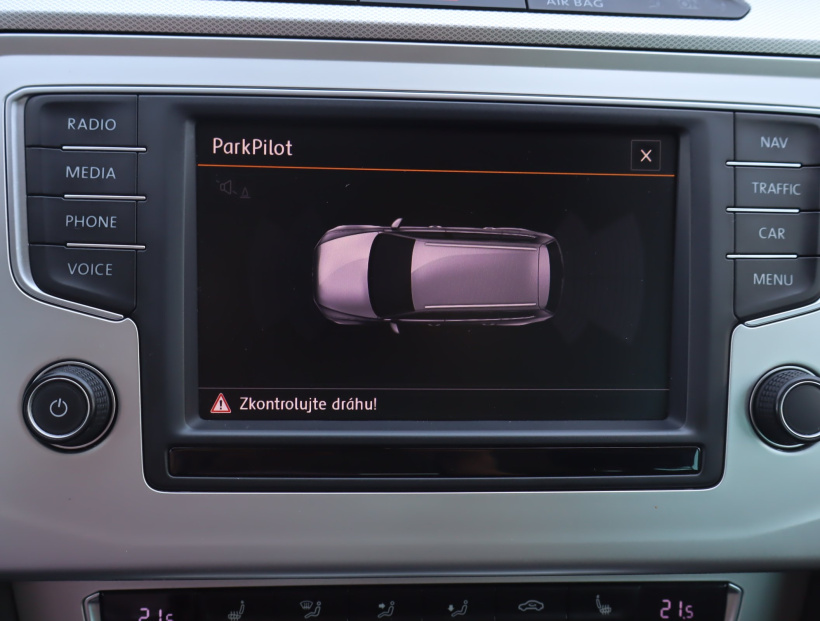 Volkswagen Passat, 2015