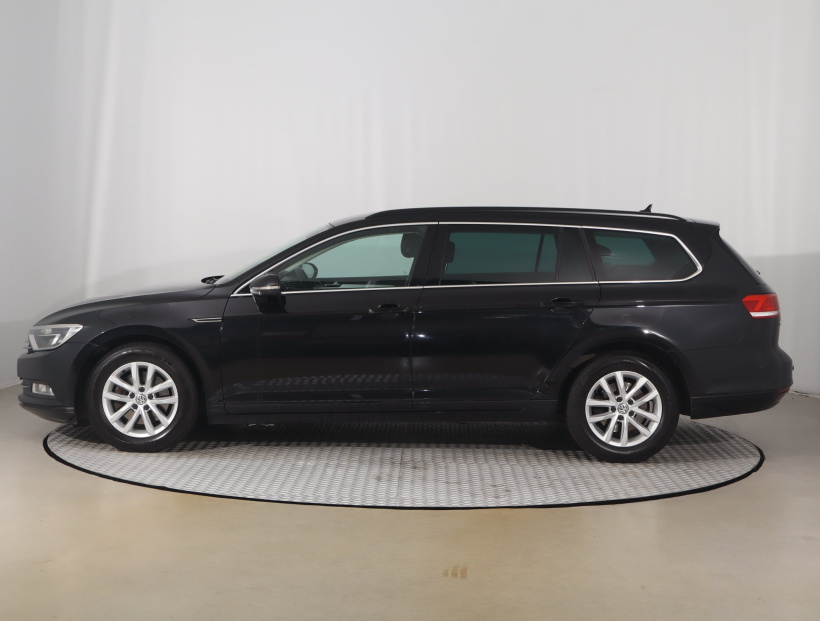 Volkswagen Passat, 2015