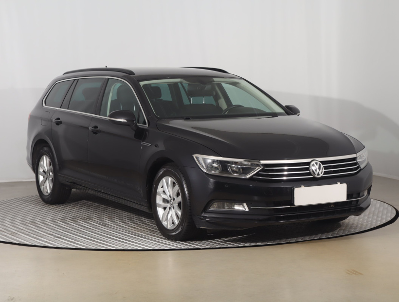 Volkswagen Passat, 2015