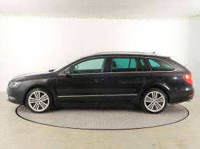 Škoda Superb - 2013