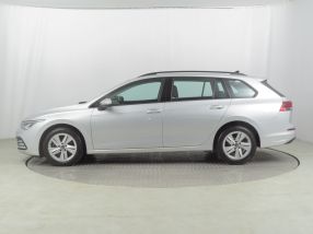 Volkswagen Golf - 2022
