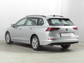 Volkswagen Golf - 2022