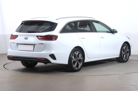 Kia Ceed 1.6 CRDi MHEV