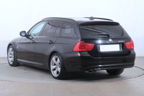 BMW 3 - 2012