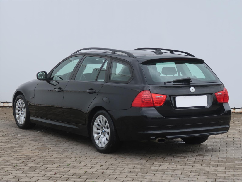 BMW 3, 2009
