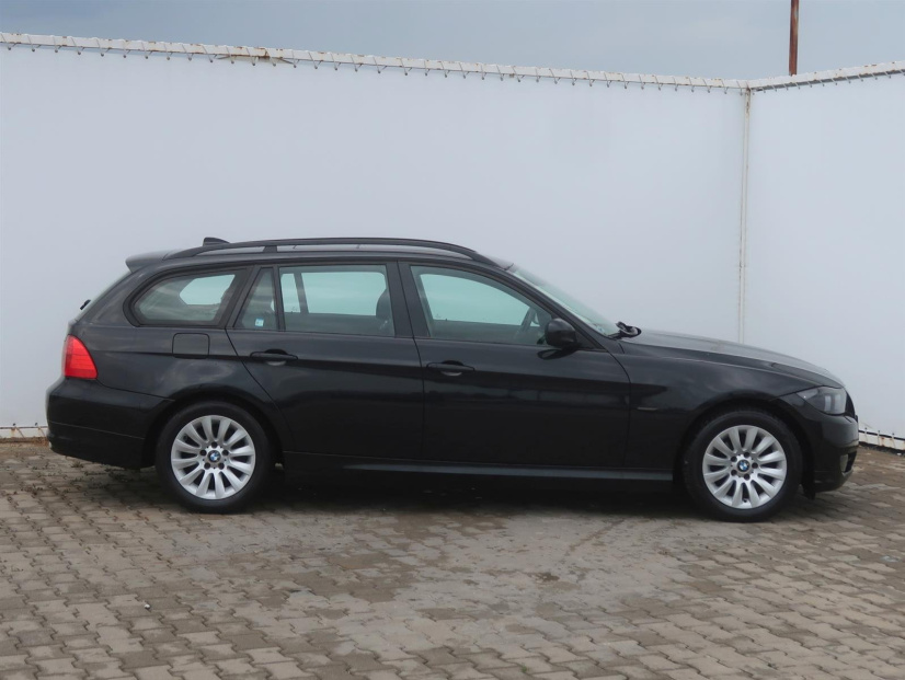 BMW 3, 2009