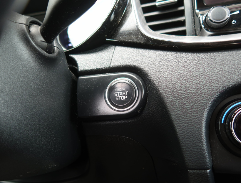 Kia Ceed, 2022