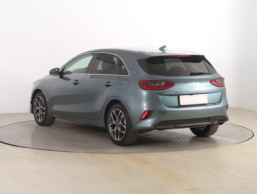 Kia Ceed, 2022