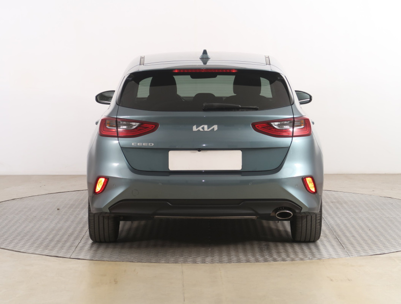 Kia Ceed, 2022
