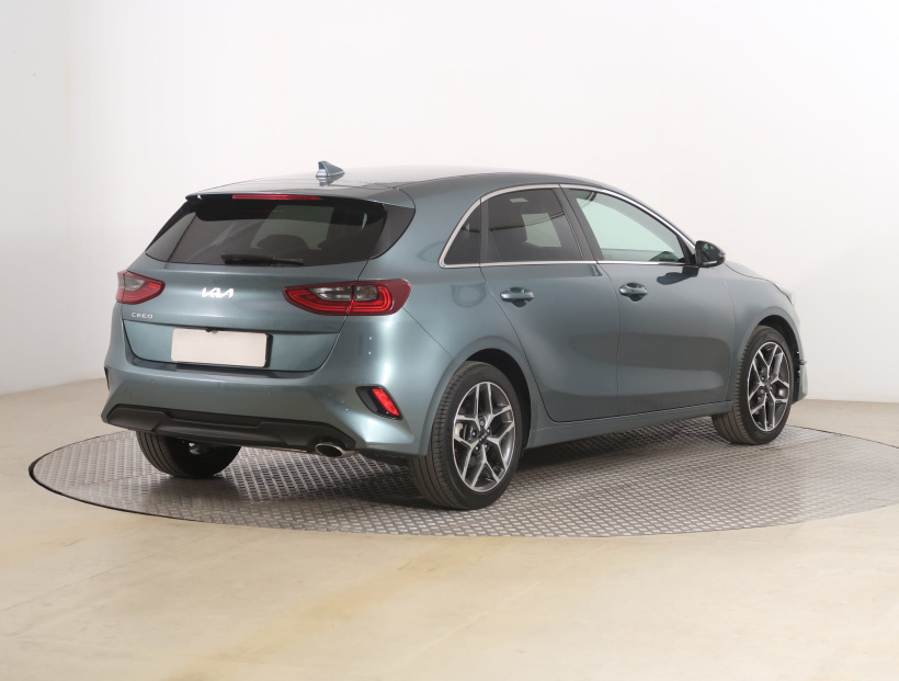 Kia Ceed, 2022