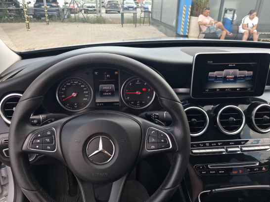 Mercedes-Benz C 220 d 4MATIC 