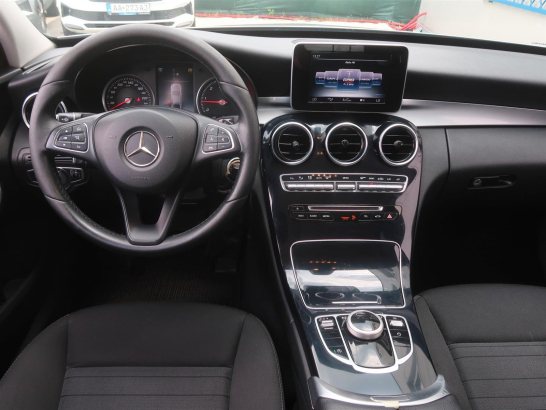 Mercedes-Benz C 220 d 4MATIC 