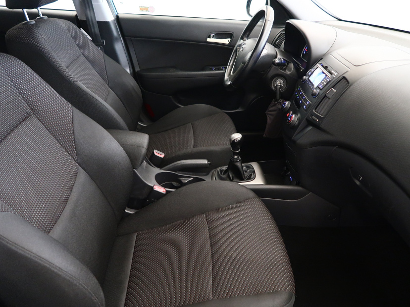 Hyundai i30, 2010