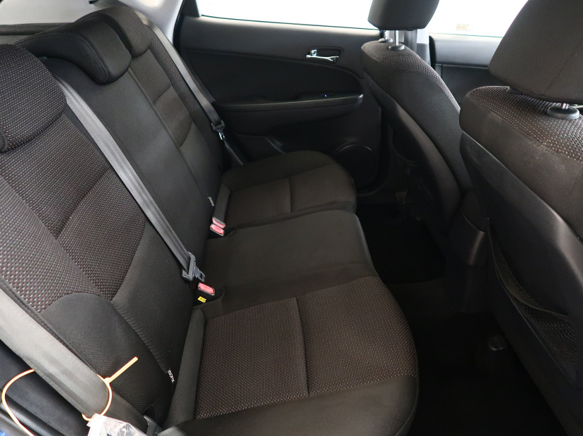 Hyundai i30, 2010